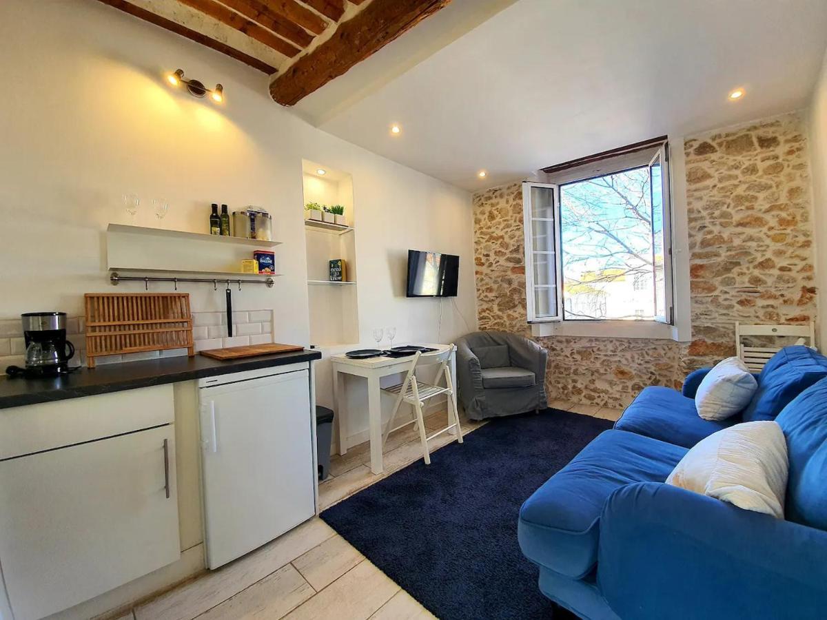 Freshly Tastefully Renovated Apartments In Heart Of Old Antibes Exterior foto